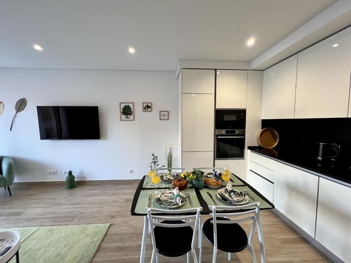 Appartement Praia Da Rocha Twins 1 With Pool By Homing à Portimão Extérieur photo