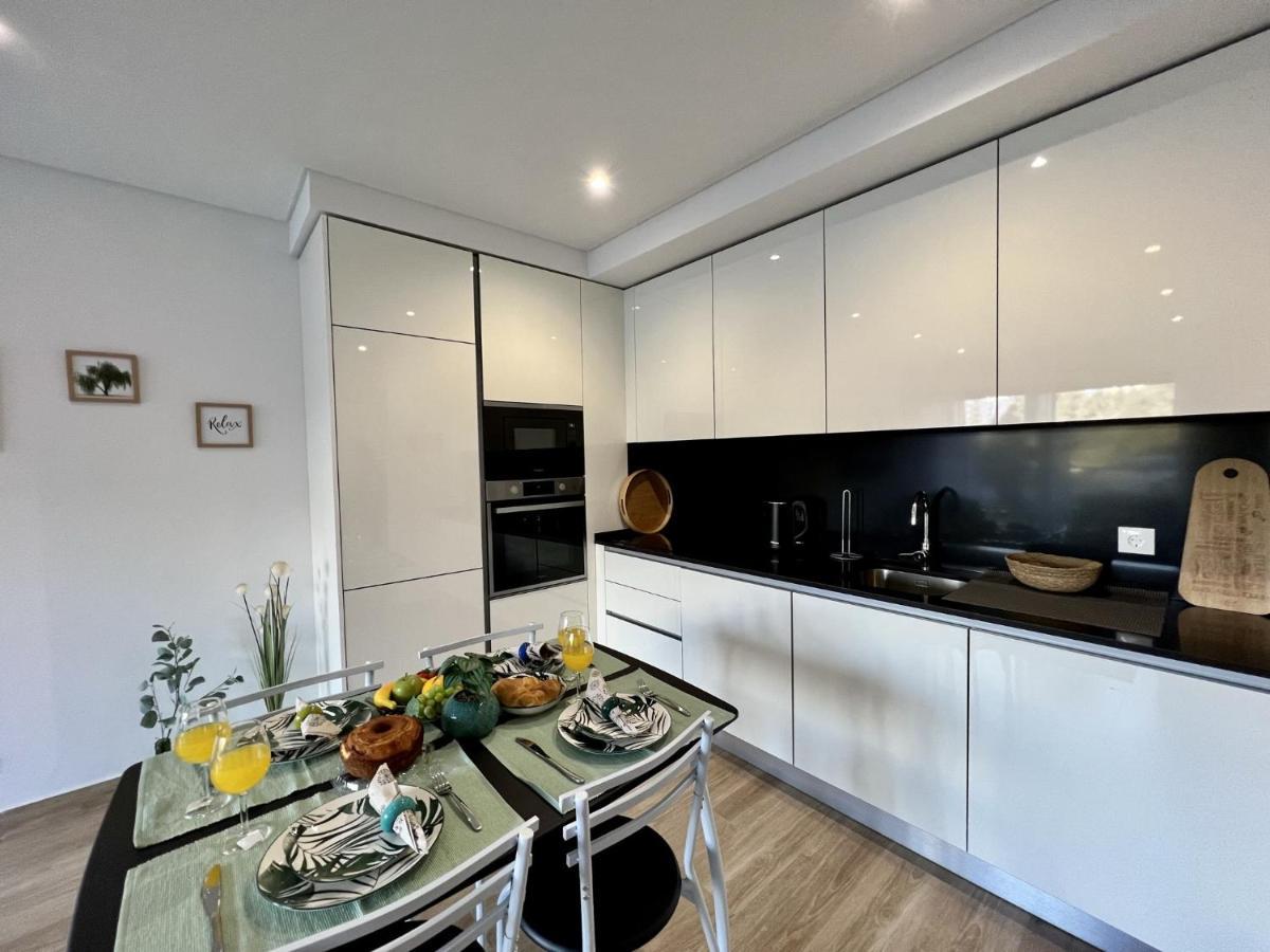 Appartement Praia Da Rocha Twins 1 With Pool By Homing à Portimão Extérieur photo